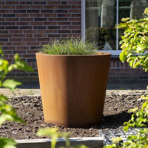 Conic - Corten - 0.00 x 600.00 x 800.00