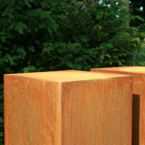 U - Piedestal - Corten - 500.00 x 500.00 x 800.00